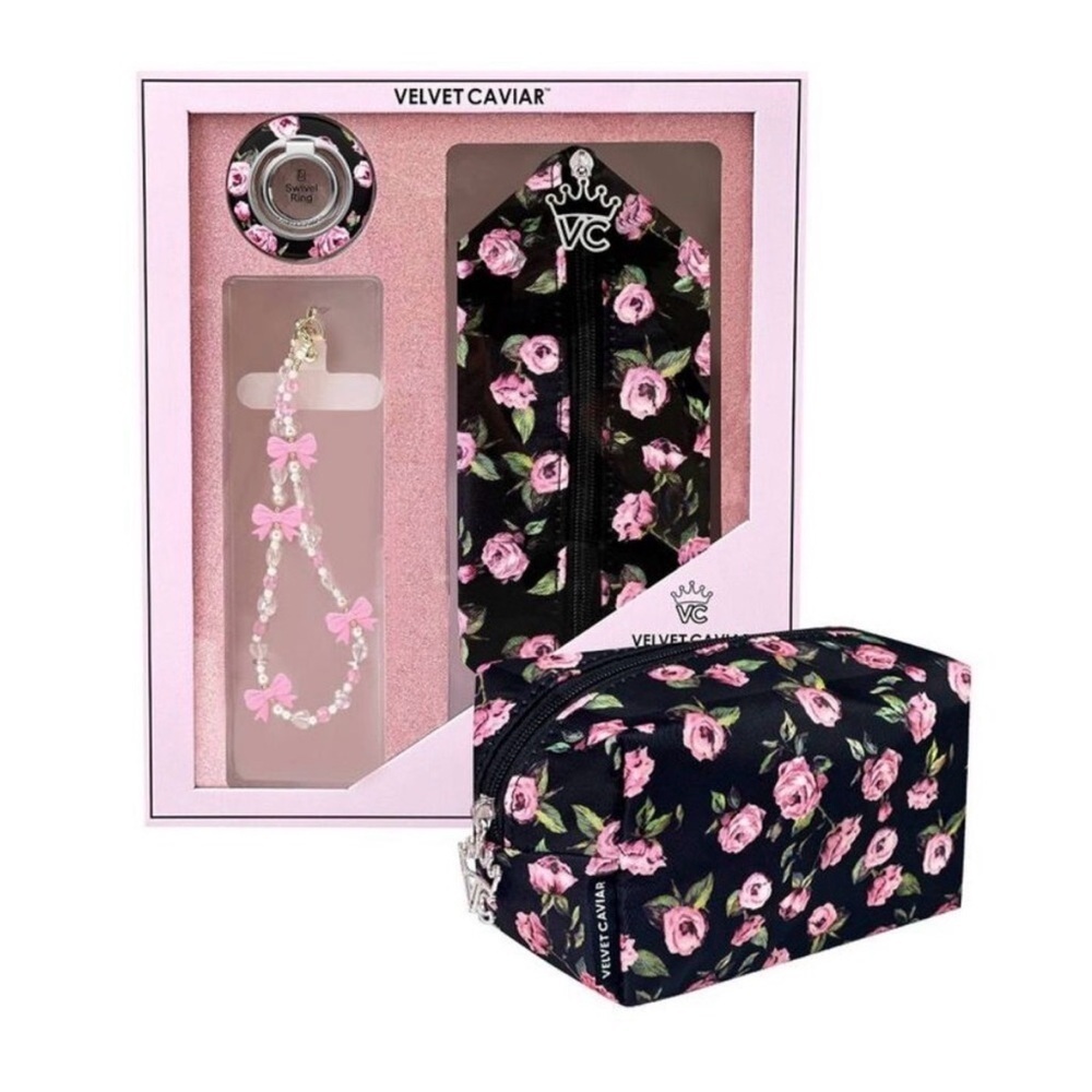 VELVET CAVIAR Pink Rose Floral Bow Phone Gift Set in Black and Pink